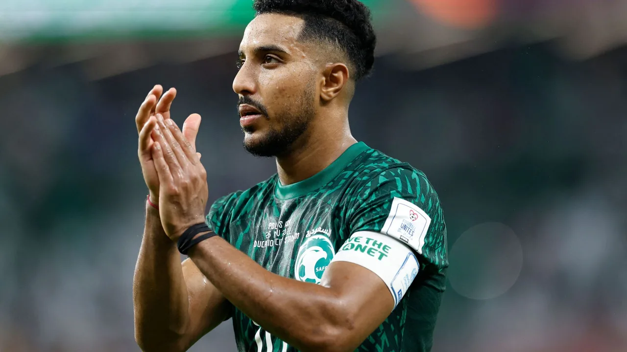 جدول مباريات الإثنين 8 ديسمبر 2025 مع القنوات الناقلة وأسماء المعلقين الرسمية